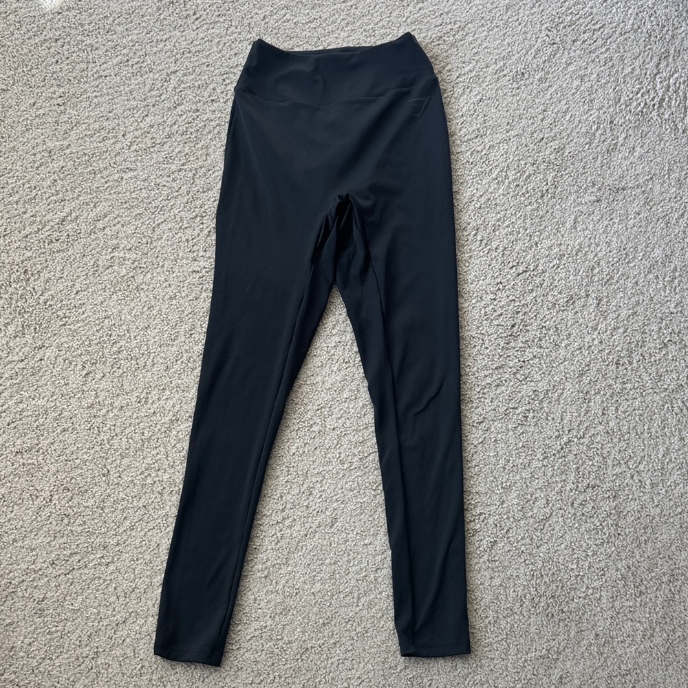 Gymshark Women’s Black Leggings Size S